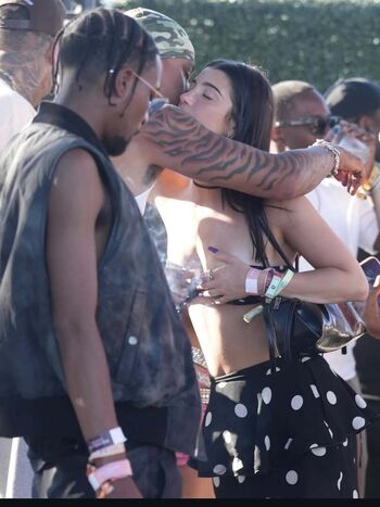 Full leaked Charli d amelio private onlyfans photo