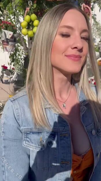 Full leaked Charlien egger private onlyfans photo