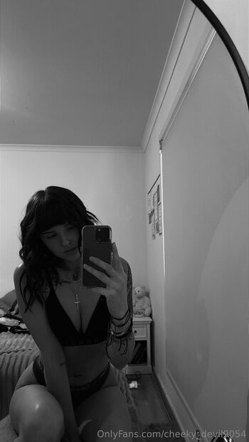 cheeky_devil9054