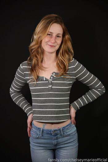 chelseymarieofficial