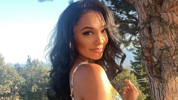 Full leaked Chian reynolds private onlyfans photo