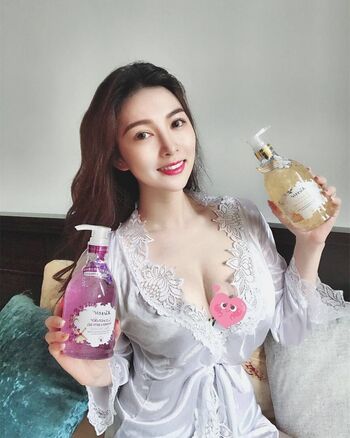 Full leaked Chibe chin page private onlyfans photo