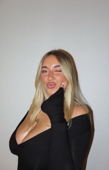 Full leaked Chihuahua mami page private onlyfans photo