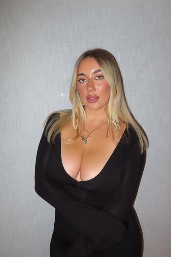 Full leaked Chihuahua mami page private onlyfans photo