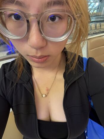 Chinese Twitter Girls Megathread