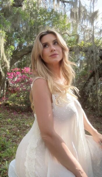 Full leaked Chloe lamb private onlyfans photo