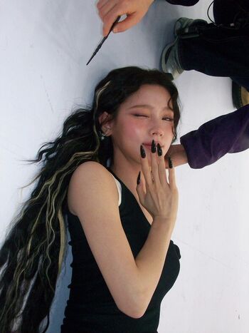 Cho Mi-yeon (Miyeon) - i-dle [(G)I-dle]