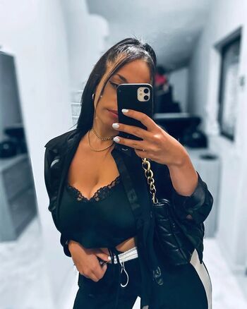 Full leaked Chrysanthie page private onlyfans photo