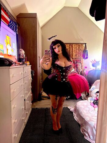 Full leaked Tniwe/ private onlyfans photo