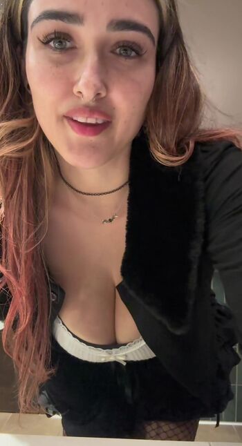 Full leaked Cinnamoon alien private onlyfans photo