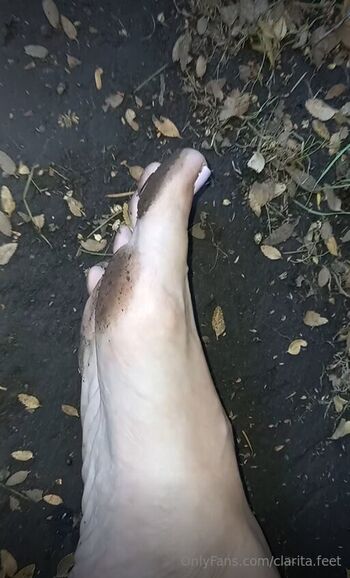 clarita.feet
