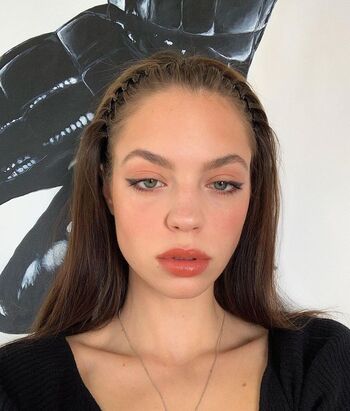 Full leaked Claudia sulewski private onlyfans photo