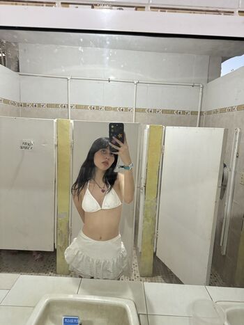 Full leaked Clo harrison private onlyfans photo