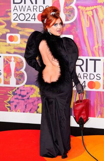 Full leaked Kitirina/ private onlyfans photo