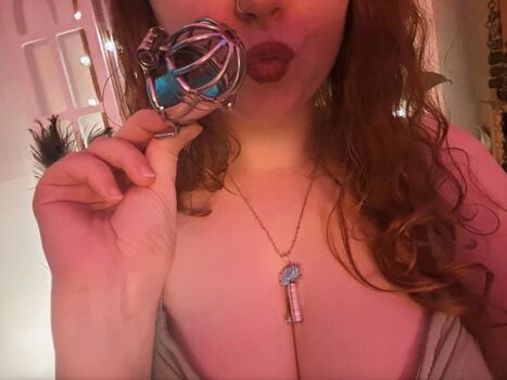 Full leaked Cosmicmina private onlyfans photo