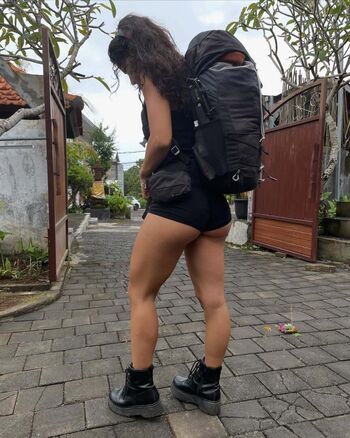 Full leaked Cristinaaaasnaghi private onlyfans photo