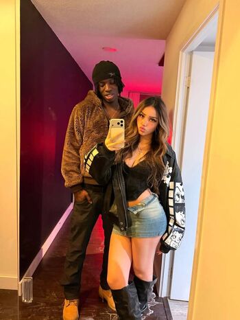 Full leaked Cyngxq private onlyfans photo