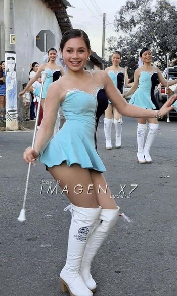 Full leaked Dafnealvaradooficial private onlyfans photo