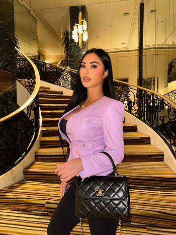 Full leaked Daisychen private onlyfans photo