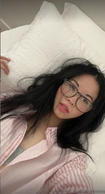 Full leaked Daisypi private onlyfans photo