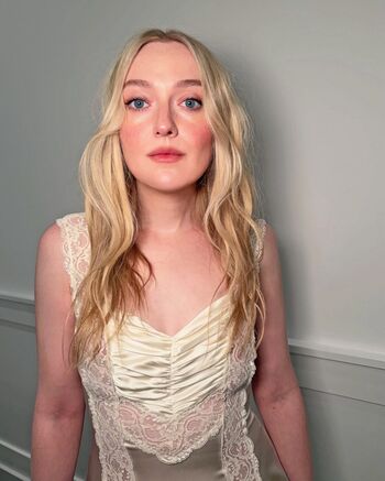Dakota Fanning