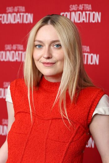 Dakota Fanning