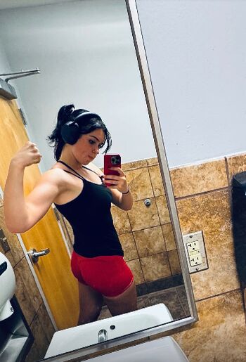 Full leaked Dalyce lift private onlyfans photo