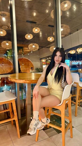 Full leaked Daniela velsquez page private onlyfans photo