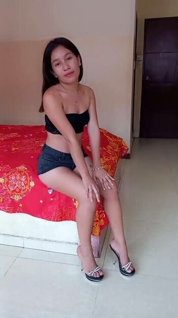 Full leaked Daritaoficial private onlyfans photo