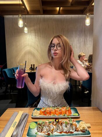 Darkimoona / lolipopzzzi / vladasoft