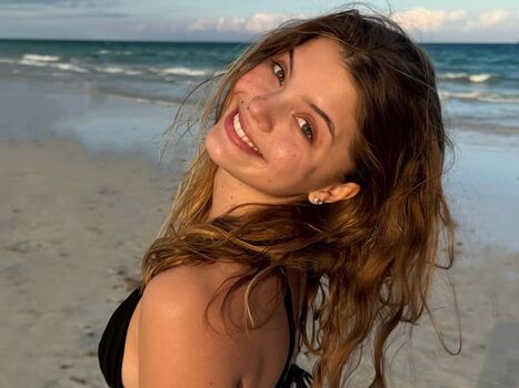 Dasha Komarova / Darya Komarova / Odarka Komarova