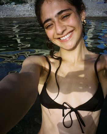 Full leaked Deba hekmat private onlyfans photo