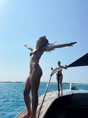 Full leaked Deba hekmat private onlyfans photo