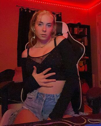 Full leaked Defnotdes page private onlyfans photo