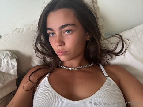 Full leaked Dellasinclair private onlyfans photo