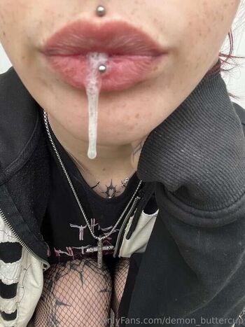 Full leaked Demon buttercup private onlyfans photo