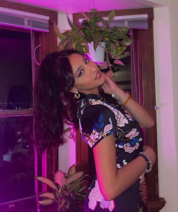 Full leaked Denna hadipour private onlyfans photo