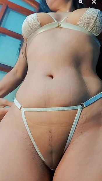 Full leaked Dia de rafa private onlyfans photo