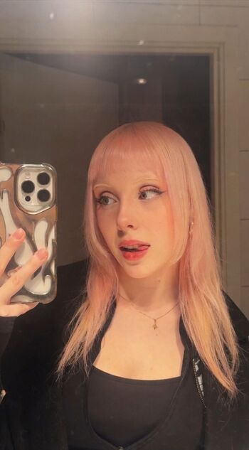 Full leaked Divvity private onlyfans photo