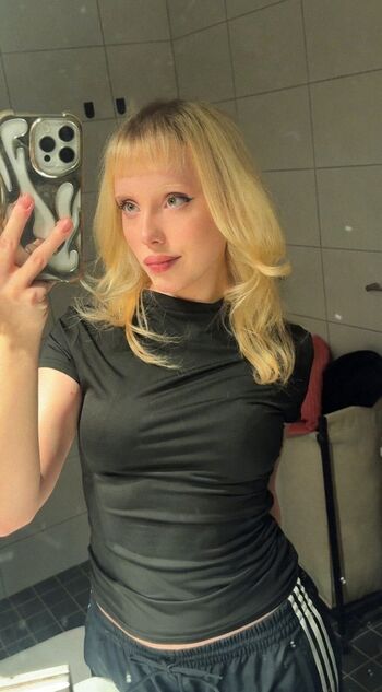 Full leaked Divvity private onlyfans photo