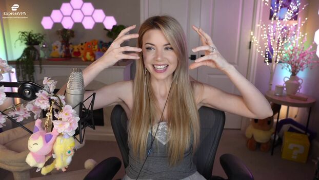 Full leaked Dizzykitten private onlyfans photo