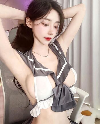 Full leaked Dj vely private onlyfans photo