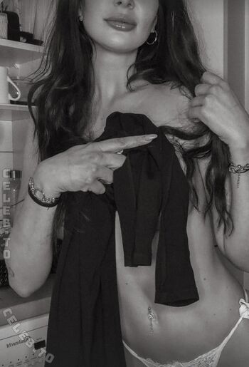 Full leaked Djane maureeyne page private onlyfans photo