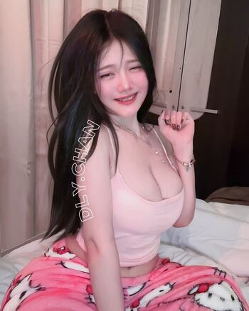 Full leaked Dly chan private onlyfans photo