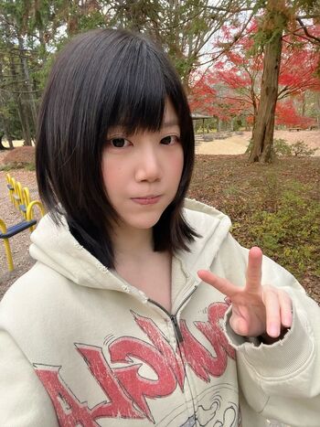 Full leaked Annaoswaldskqn/ private onlyfans photo