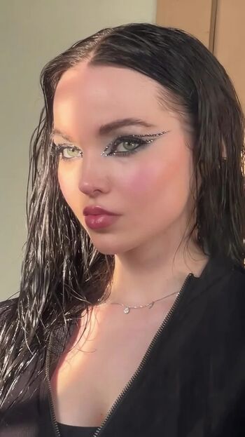 Full leaked Dove cameron page private onlyfans photo