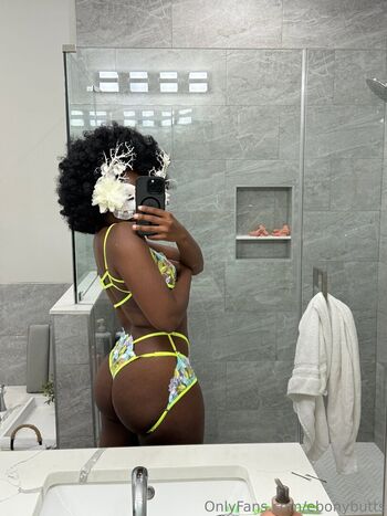 ebonybutts