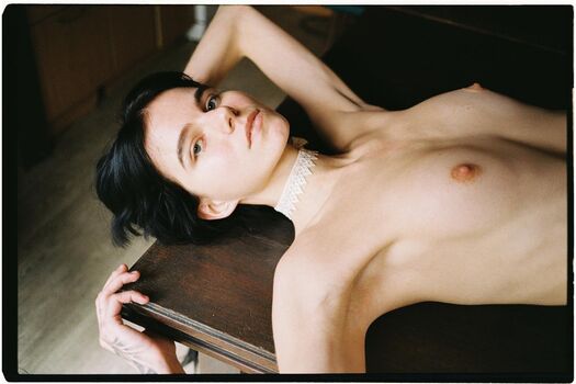 Full leaked Einanderes private onlyfans photo