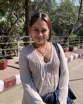 Full leaked Lucywilow/ private onlyfans photo