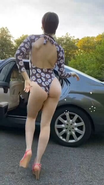 Full leaked Elena kampouris private onlyfans photo